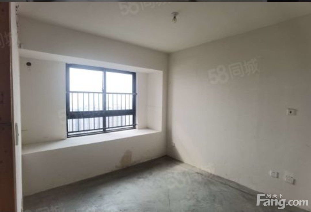 奉贤海湾瑞和上海印象74.65平方米 2室2厅1卫