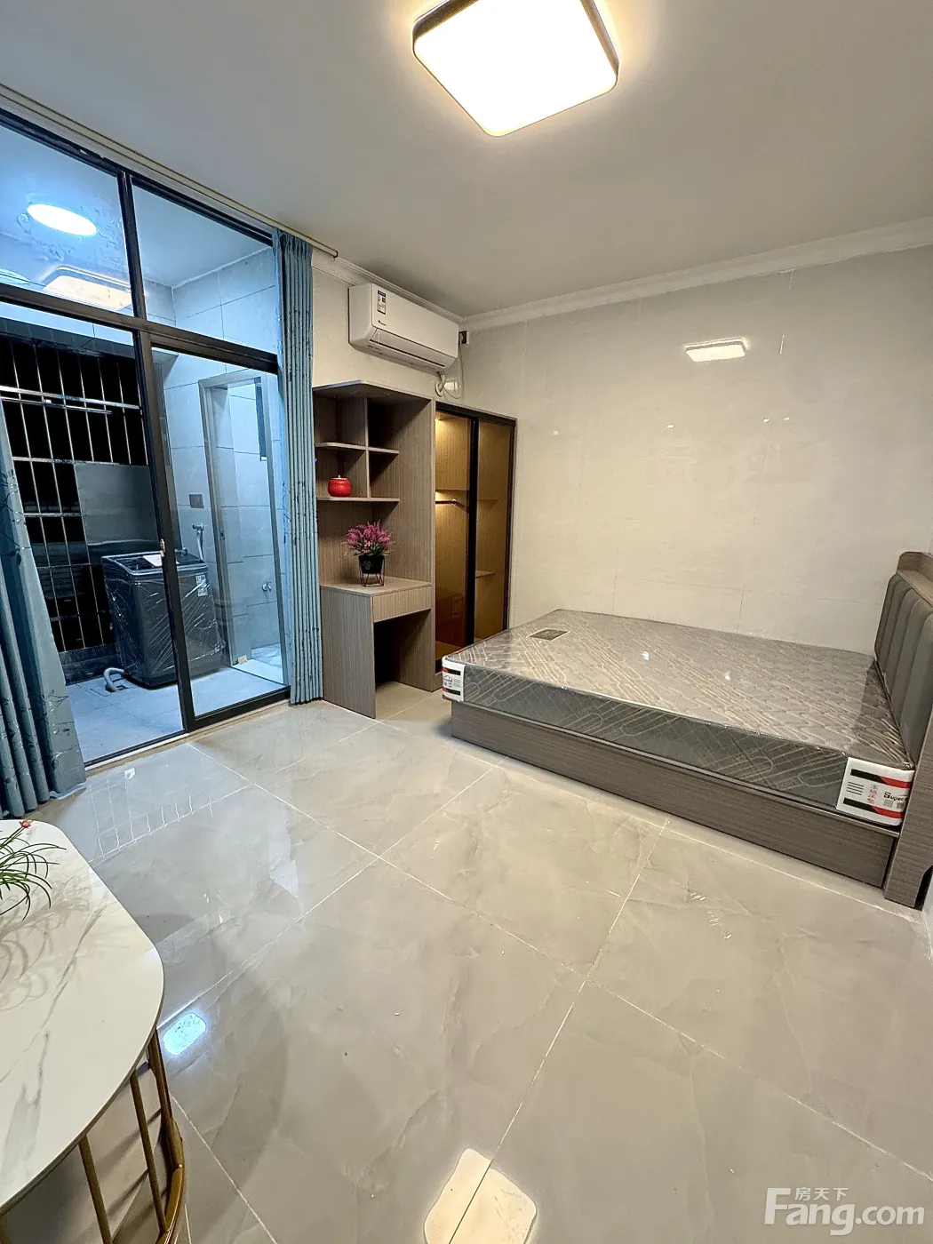 北斗星托儿所后面(寓见电梯公寓)南北通透一居室 首次出租仅700元