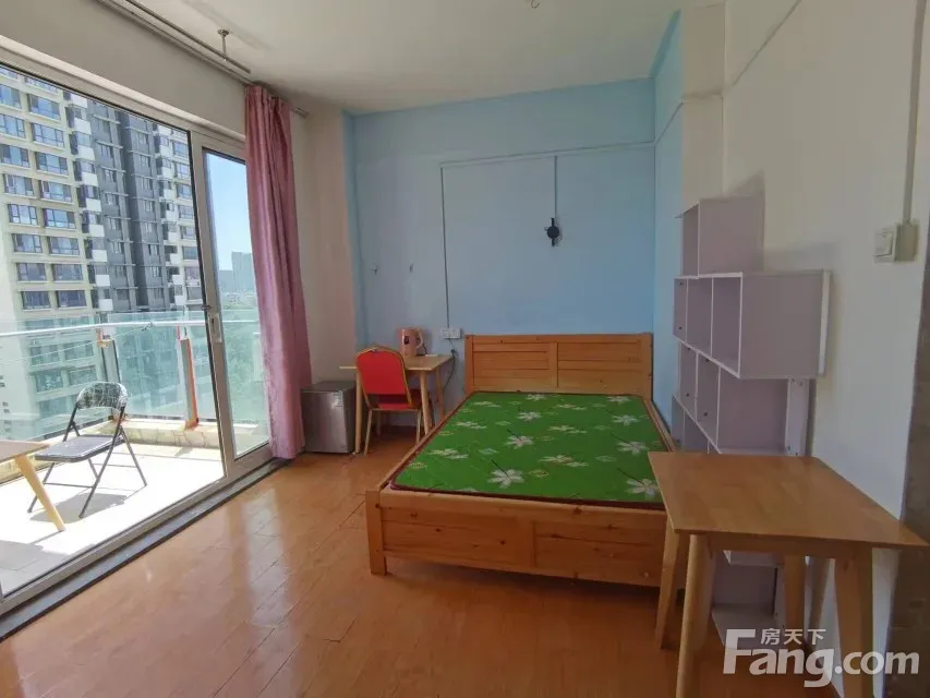 合租:主卧鄞州万达广场万达华府 2室1厅 80㎡ 2500元