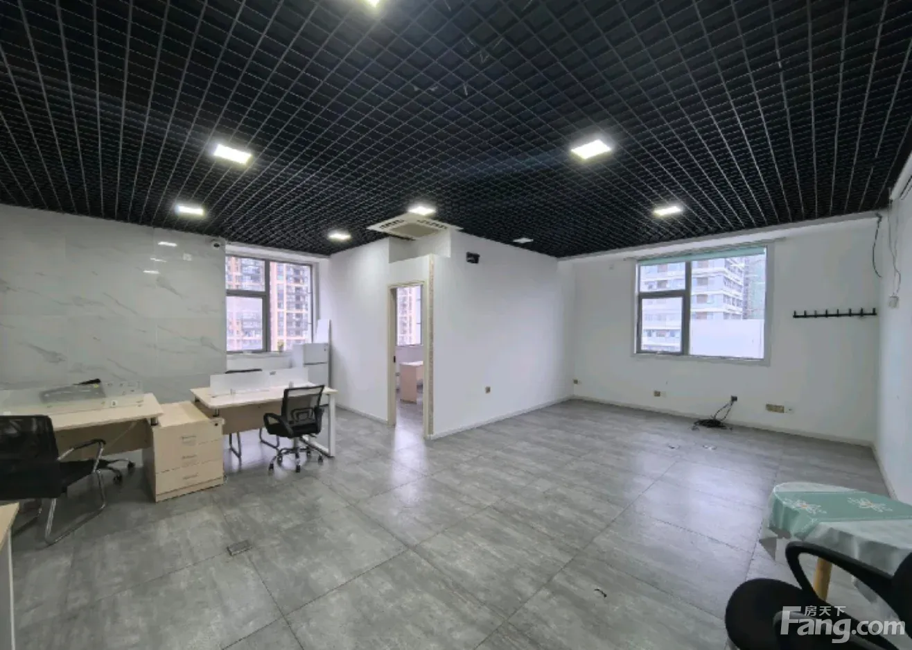 龙泉驿北泉新城吾悦广场写字楼 纯写字楼甲级83.25