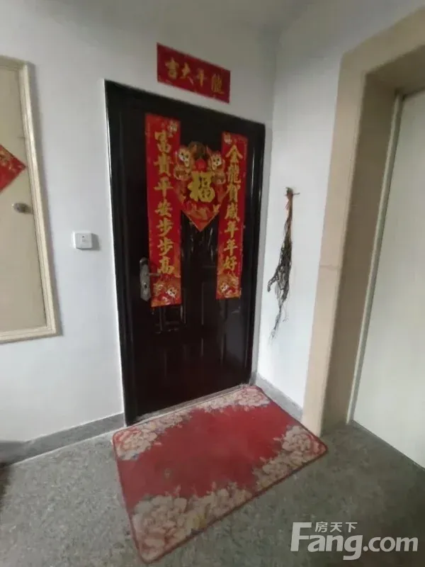 海曙青林湾东区120平方米 3室2厅1卫