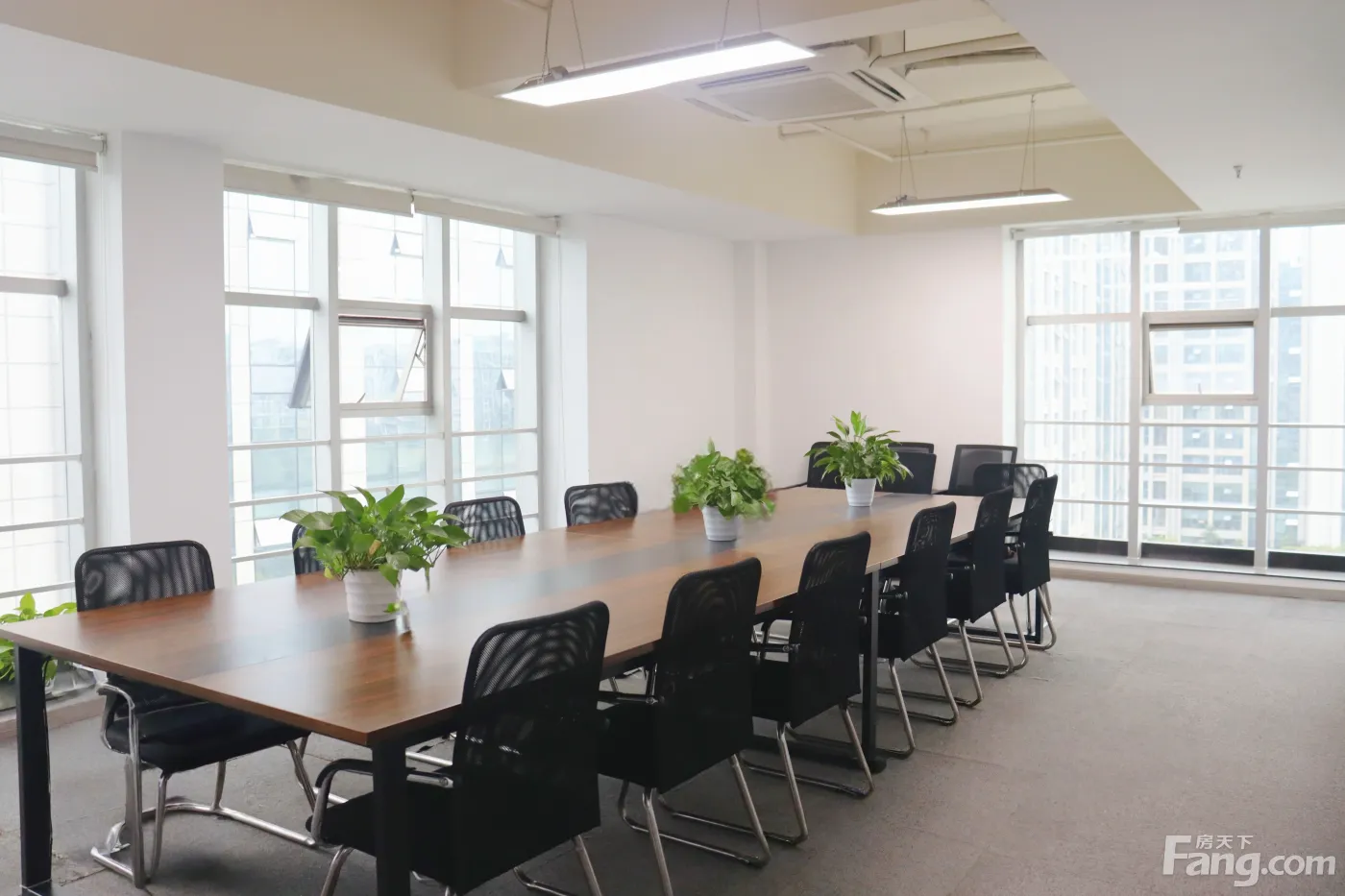 特价|南门2.5环 航利中心500㎡ 精装 房东直租 双地铁