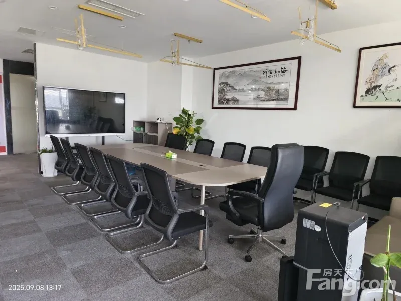 天府大道甲级写字楼 151平精装办公空间 随时入驻