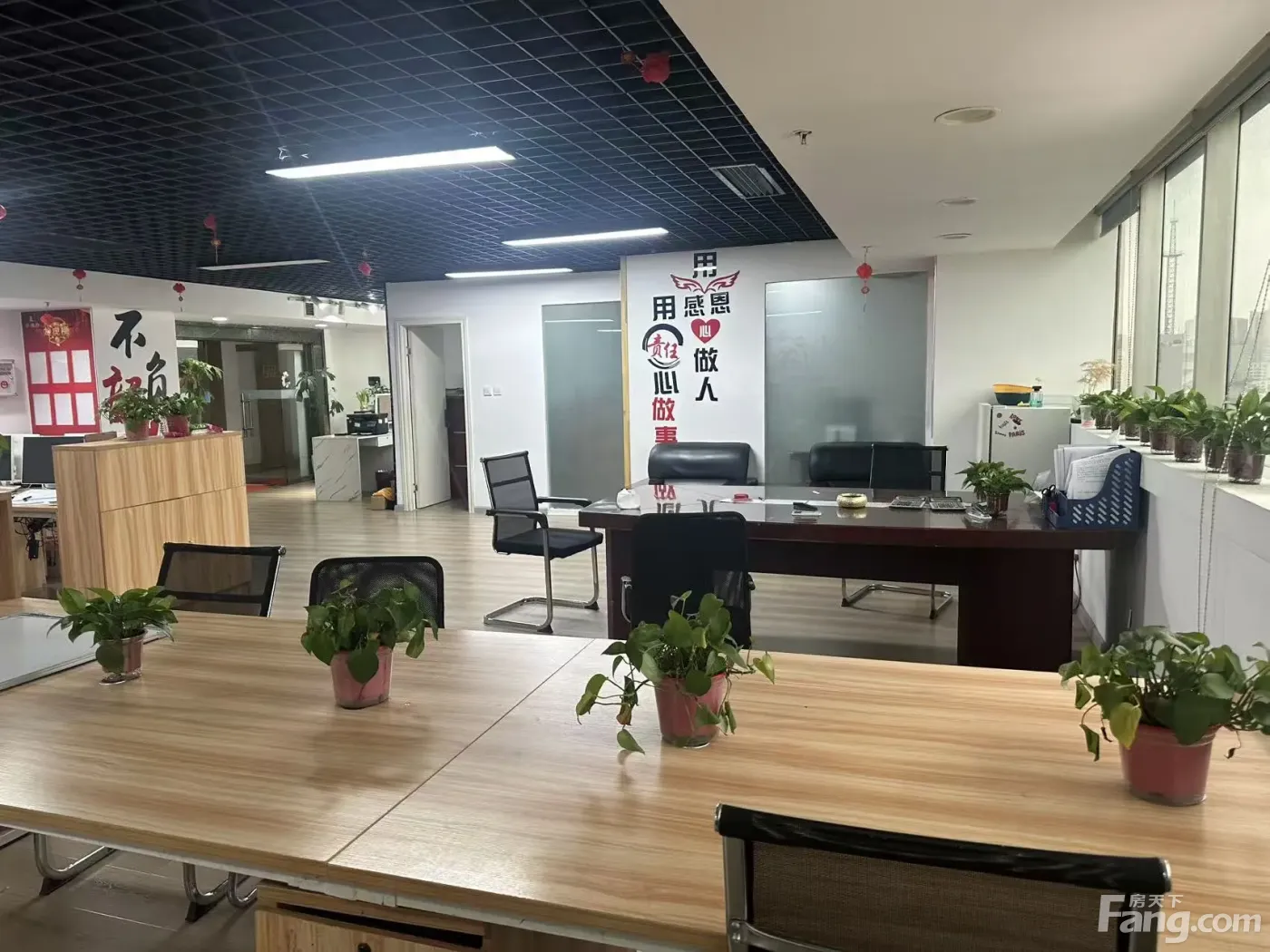 市中心出租精装修写字间