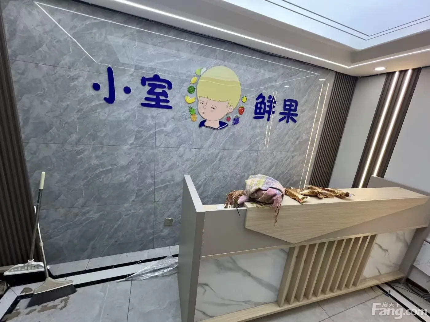 出租/蓝湾国精装修188平,现房出租带全套办公家具拎包办公