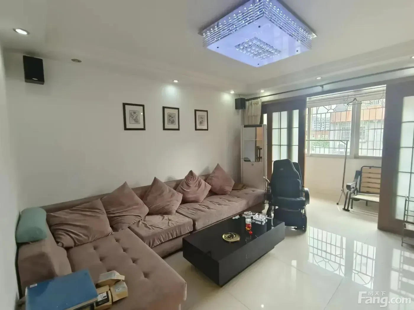 鄞州贺丞路金穗花园101平方米 3室2厅2卫