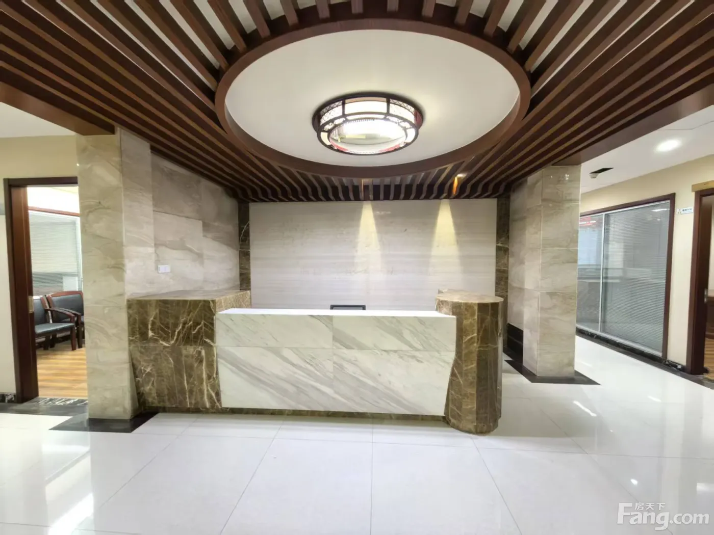 南部商务区侨商大厦185平甲级写字楼直租 采光优越