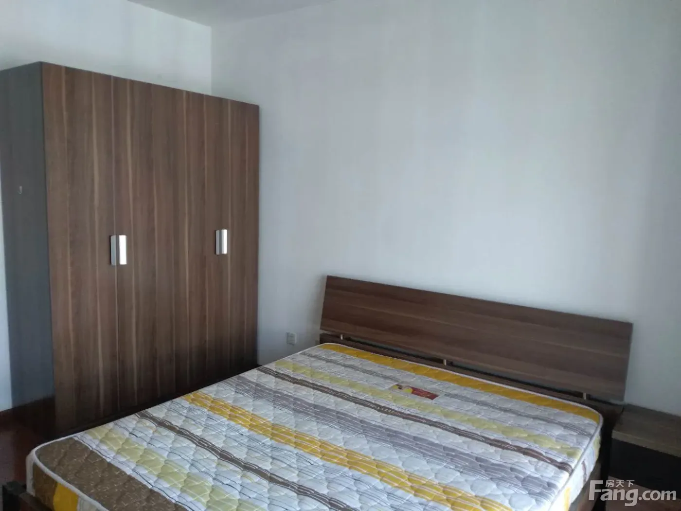 高新神仙树维多利亚公寓 2室1厅 94.75㎡ 3200元/