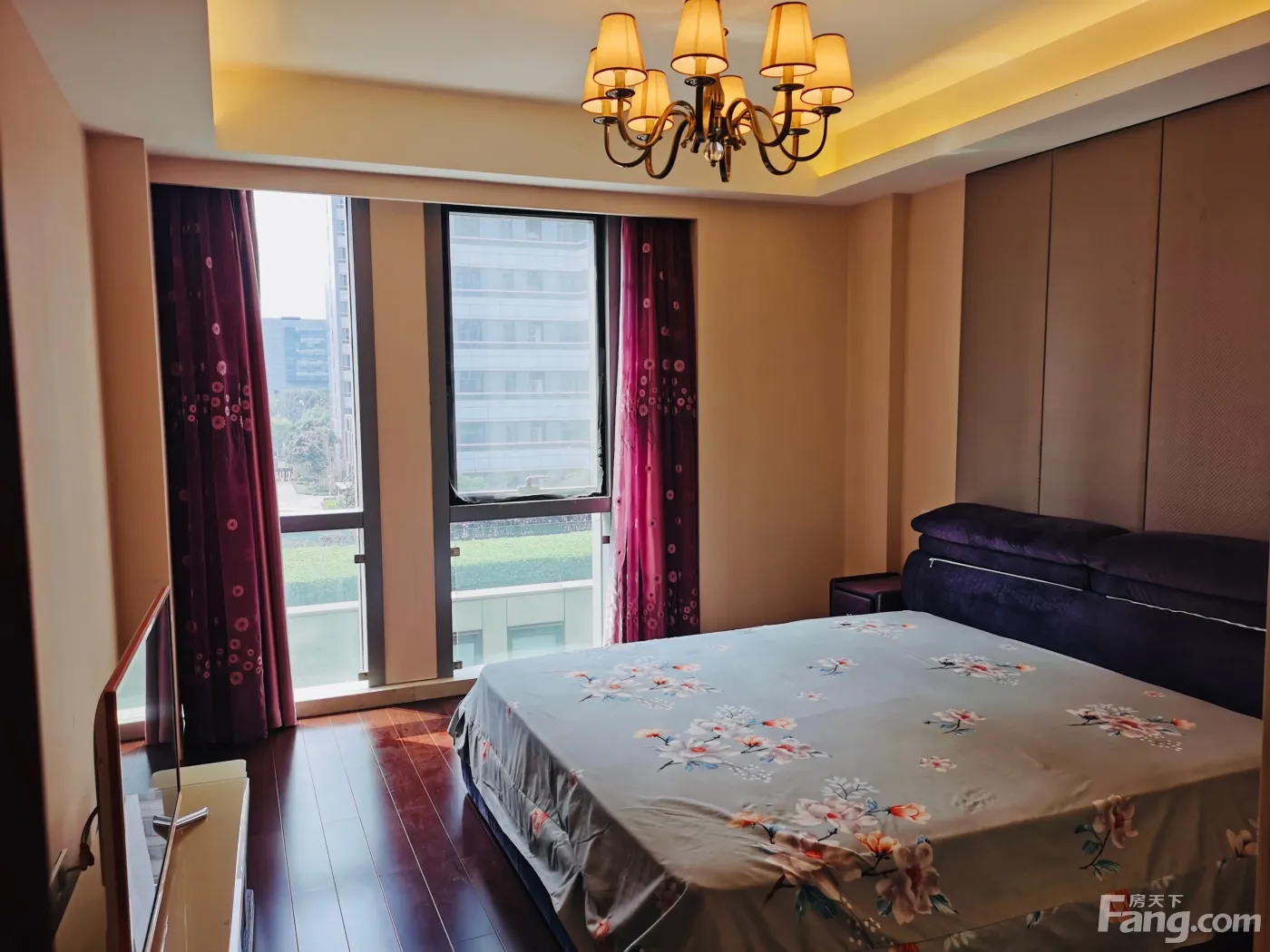 鄞州东部新城宁波中心兰园115平方米 2室1厅1卫