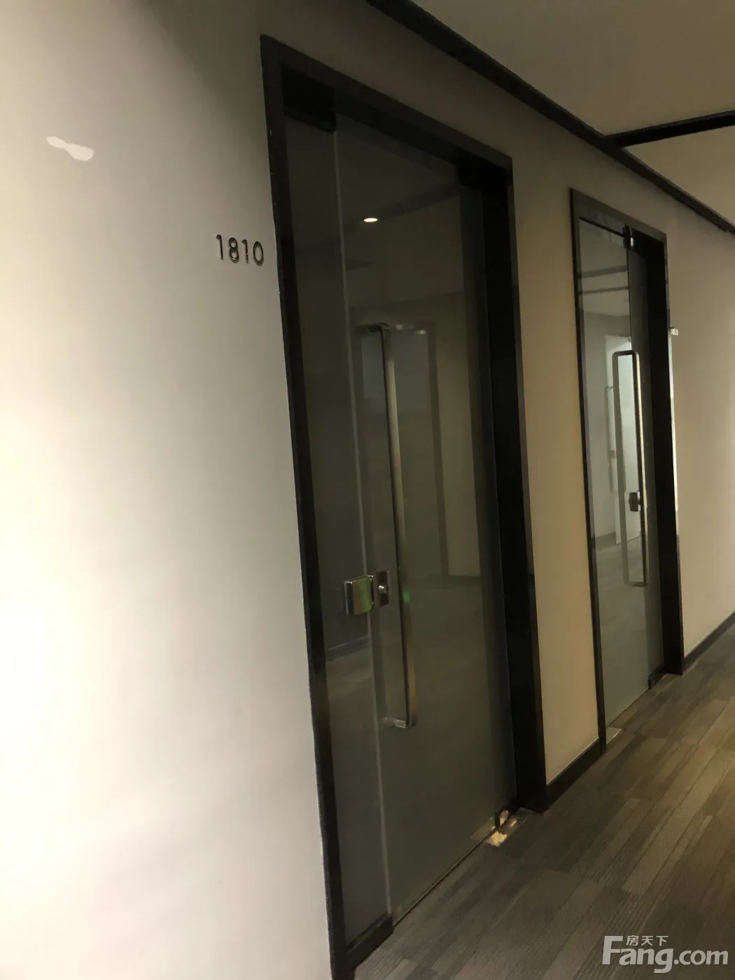 华商金融中心甲级写字楼373平 80元/平·月