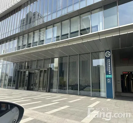 英才南一街甲级写字楼750平 3元/平·天起租