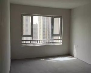 兰溪学府3室2厅2卫南北朝向73.00万元出售