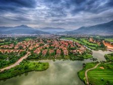 云亩天朗一期临外湖纯地上独栋三层别墅