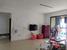 湾里 朗贤加州溪谷 3室2厅2卫