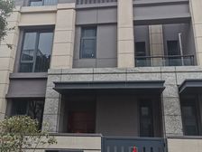 卓越金茂浅水湾5室3厅3卫西南朝向430.00万元出售