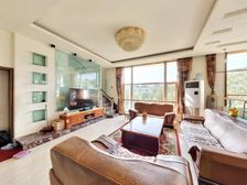 府河音乐花园5室3厅4卫西南朝向298.00万元出售