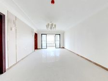 恒大翡翠华庭4室2厅南北朝向128.00万元出售