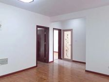 新华园3室2厅2卫南北朝向78.00万元出售