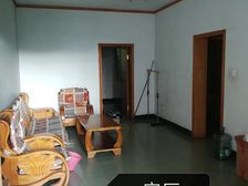 江阳区连江路一段(沱二桥桥头)西南医大附院家属区 2室2厅