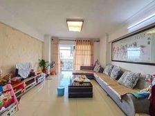 茂南 富丽金色家园 4室2厅