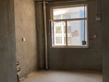 磁山温泉小镇三室一厅一卫洋房低公摊好楼层一梯一户