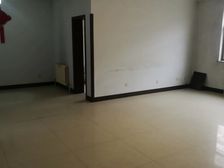 奎文 东泰花园 3室2厅1卫带地下室和车位