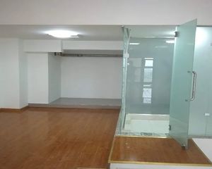 【现房在售|地铁口核心资产|商住两用可办证|可注册公司】