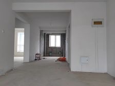 新市区低价出,83相当于100平, 儒风海韵西区 2室2厅