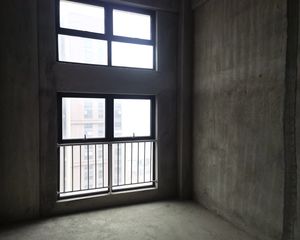 高新开发区 江铃卡卡 1室2厅