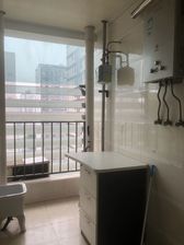 渝北 龙湖MOCO中心 2室1厅