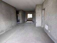 满二无贷款 星港城 3室2厅1厨2卫 一梯一户,价格可谈。