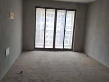 九龙阳光3室2厅,满五惟一,价格含 1个车位