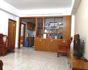 桂香园 2室2厅 万达旁 周边配套成熟 南北通透 停车易