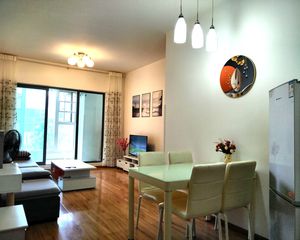 中铁骑士府邸精装修 4室2厅,个人房东。