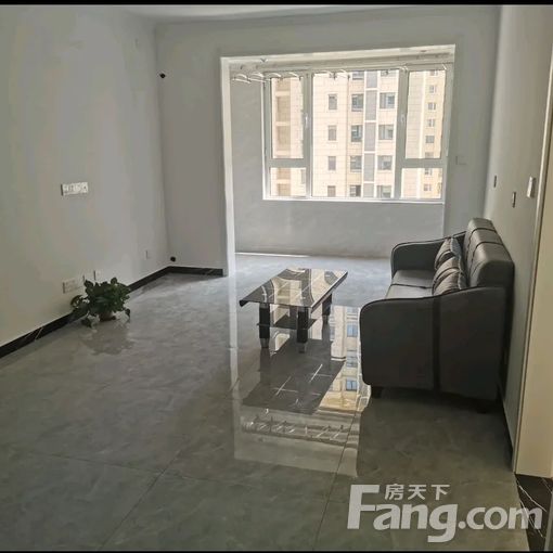 桃城河西中景左岸香颂90平方米 2室2厅1卫