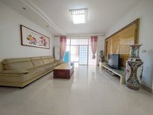 高档小区盛和苑电梯房3楼4室2厅2卫3阳台理想之家等您来住!