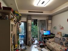 楼层低,不怕电梯忙或坏,含电梯口产权车位
