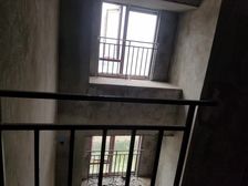 大渡口 绿地城二期 3室2厅