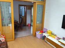 临港新区 恒泰小区 3室2厅