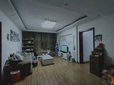 卧龙 鸿祥小区 4室2厅