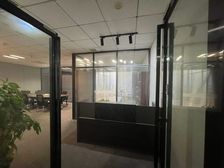 高新开发区紫阳大道绿地紫峰大厦 纯写字楼甲级145