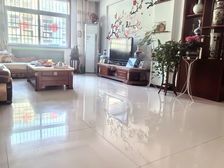 青州马驿山家园三楼精装修保养好 送全套家具家电和南向车库