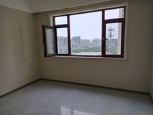 高新 雅士公馆 4室2厅 12楼 品牌精装 带车位地下室