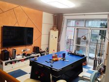 楼下就是铜鼓岭中小学,适合开公司、做培训等。
