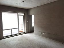 庄河 西山湖畔二期 3室2厅1卫