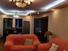 杨浦 中轩丽苑 3室2厅飞机型朝南户型含75w地下产权车位