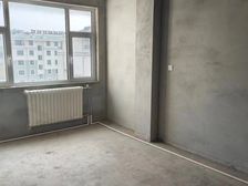 蓬莱 裕泰佳园 3室1厅带地下室电梯房 有证可贷款