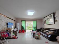 银城明珠,住3楼 3室2厅2卫,大三房,地铁站旁,BRT站旁