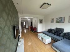 呼兰 学伟国际城 3室2厅电梯洋房 后门