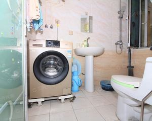 路北 凤凰湖畔 2室2厅